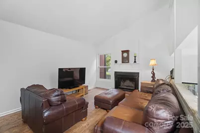 6103 Honeysuckle Lane, Charlotte, NC 28212 - Photo 5