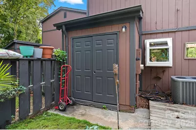 6103 Honeysuckle Lane, Charlotte, NC 28212 - Photo 23