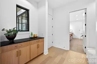 1209 Meadowood Ln, Charlotte, NC 28211 - Photo 29