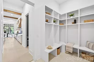 1209 Meadowood Ln, Charlotte, NC 28211 - Photo 39