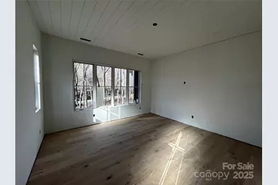 99 Little Cherokee Ridge, Hendersonville, NC 28739 - Photo 17