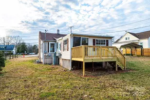 80 Duke St, Granite Falls, NC 28630 - Photo 17