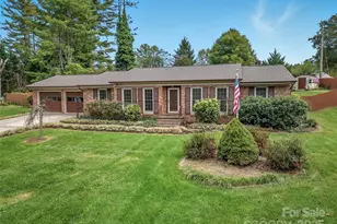 304 Melissa Way, Hendersonville, NC 28791 - Photo 3