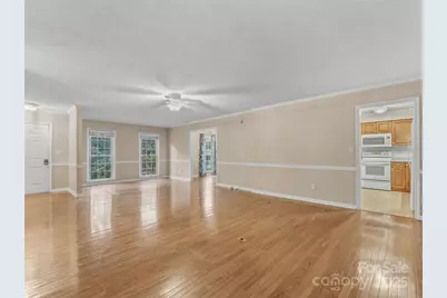 304 Melissa Way, Hendersonville, NC 28791 - Photo 15