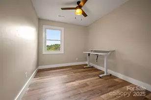 569 Lanning Rd, Hendersonville, NC 28792 - Photo 21