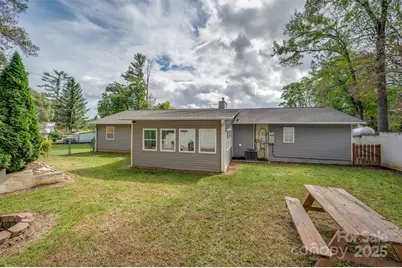 569 Lanning Road, Hendersonville, NC 28792 - Photo 31