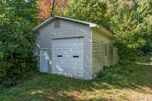 382 Black Oak Cove Rd, Candler, NC 28715 - Photo 43
