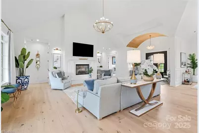 202 Canterbury Drive #127, North Wilkesboro, NC 28659 - Photo 7