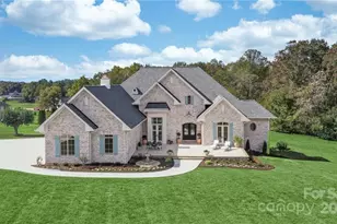 202 Canterbury Dr, North Wilkesboro, NC 28659 - Photo 35