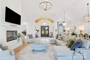 202 Canterbury Dr, North Wilkesboro, NC 28659 - Photo 5