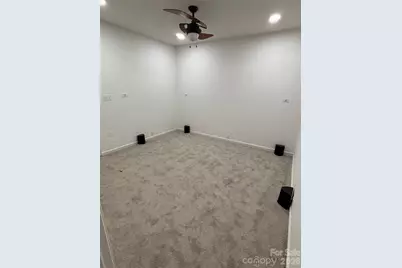 5619 Mountain Point Lane, Charlotte, NC 28216 - Photo 29