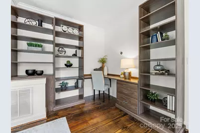 5619 Mountain Point Lane, Charlotte, NC 28216 - Photo 7