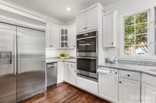 5619 Mountain Point Ln, Charlotte, NC 28216 - Photo 19