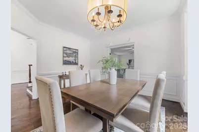 5619 Mountain Point Lane, Charlotte, NC 28216 - Photo 9