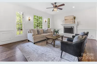 5619 Mountain Point Lane, Charlotte, NC 28216 - Photo 15