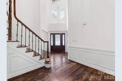 5619 Mountain Point Lane, Charlotte, NC 28216 - Photo 3