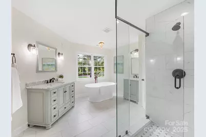 5619 Mountain Point Lane, Charlotte, NC 28216 - Photo 23