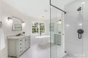 5619 Mountain Point Ln, Charlotte, NC 28216 - Photo 23