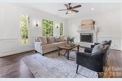 5619 Mountain Point Lane, Charlotte, NC 28216 - Photo 15