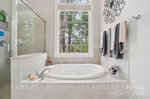 310 Sweetbriar Dr, Hendersonville, NC 28739 - Photo 19