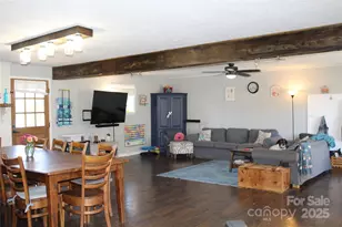 107 N Matthews St, Morganton, NC 28655 - Photo 7