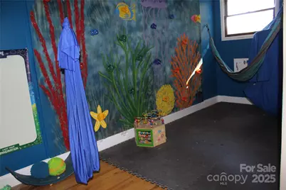 107 N Matthews Street, Morganton, NC 28655 - Photo 19