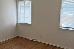 1914 Manteo Ct, Charlotte, NC 28208 - Photo 5