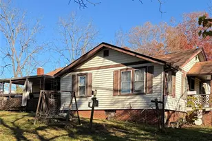 54 School House Dr, Canton, NC 28716 - Photo 15