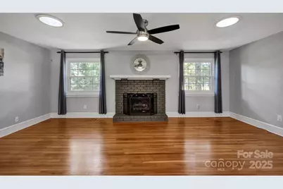 134 Birchwood Drive, Charlotte, NC 28214 - Photo 11