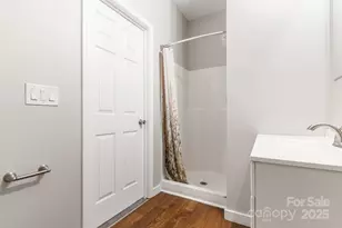 14 Annie St, Asheville, NC 28806 - Photo 27