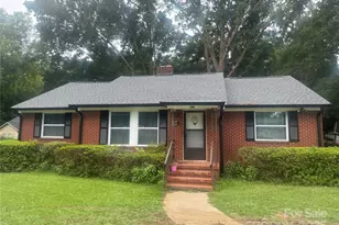 116 S White Street S, Marshville, NC 28103 - Photo 1