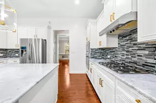 252 Cove Creek Loop, Mooresville, NC 28117 - Photo 13