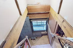 310 Log Gap Rd, Fairview, NC 28730 - Photo 39