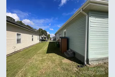 54 Rex Avenue, Gastonia, NC 28054 - Photo 9