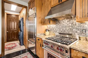 115 Mountainside Ln, Mars Hill, NC 28754 - Photo 9