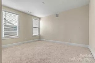 8439 Profit Ln, Charlotte, NC 28215 - Photo 31