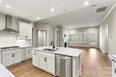 8439 Profit Lane, Charlotte, NC 28215 - Photo 13