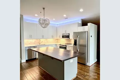 333 W Trade Street W #1501, Charlotte, NC 28202 - Photo 5