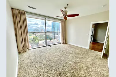 333 W Trade Street W #1501, Charlotte, NC 28202 - Photo 9