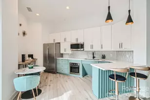 333 W Trade Street W, Charlotte, NC 28202 - Photo 19