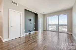 333 W Trade Street W, Charlotte, NC 28202 - Photo 5