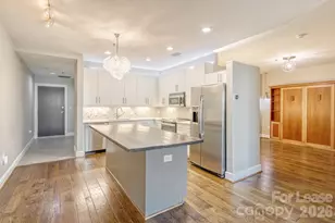 333 W Trade Street W, Charlotte, NC 28202 - Photo 3