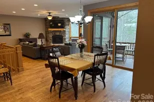 89 Springhouse Dr, Elk Park, NC 28622 - Photo 9