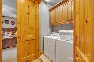 89 Springhouse Dr, Elk Park, NC 28622 - Photo 31