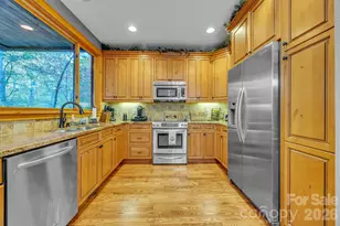 89 Springhouse Dr, Elk Park, NC 28622 - Photo 11