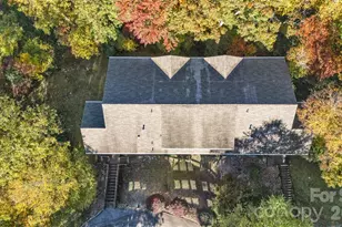 89 Springhouse Dr, Elk Park, NC 28622 - Photo 39