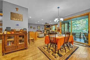 89 Springhouse Dr, Elk Park, NC 28622 - Photo 9