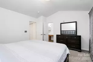 10549 Yellow Rose Ln, Charlotte, NC 28269 - Photo 25