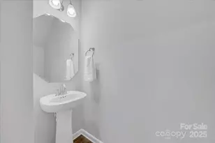 11310 Bartrams Wy, Charlotte, NC 28278 - Photo 17