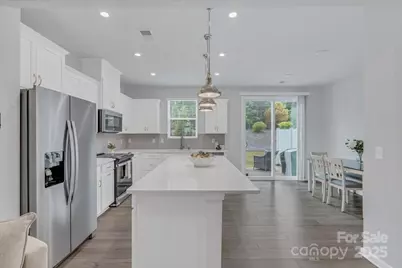 11310 Bartrams Way, Charlotte, NC 28278 - Photo 11